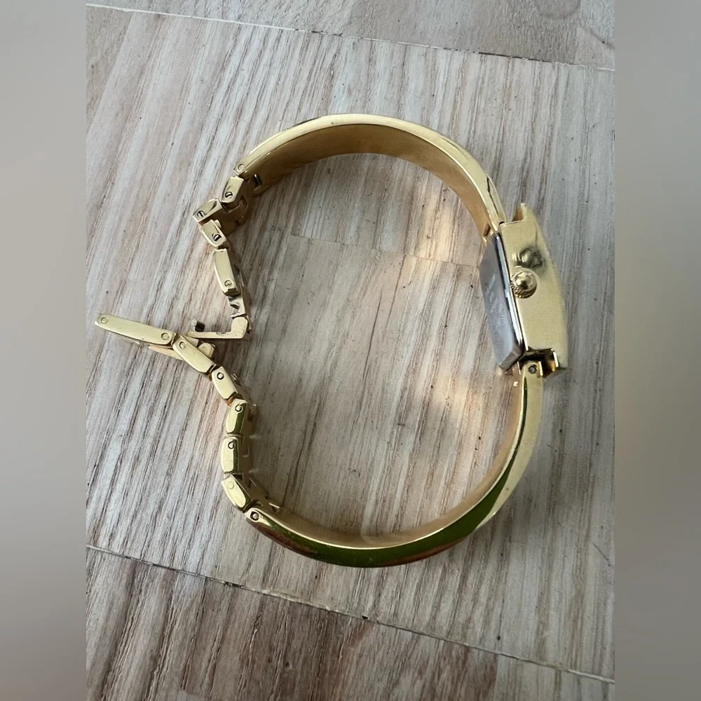 Vintage Armitron now ladies gold tone rectangular bracelet watch NEW BATTERY